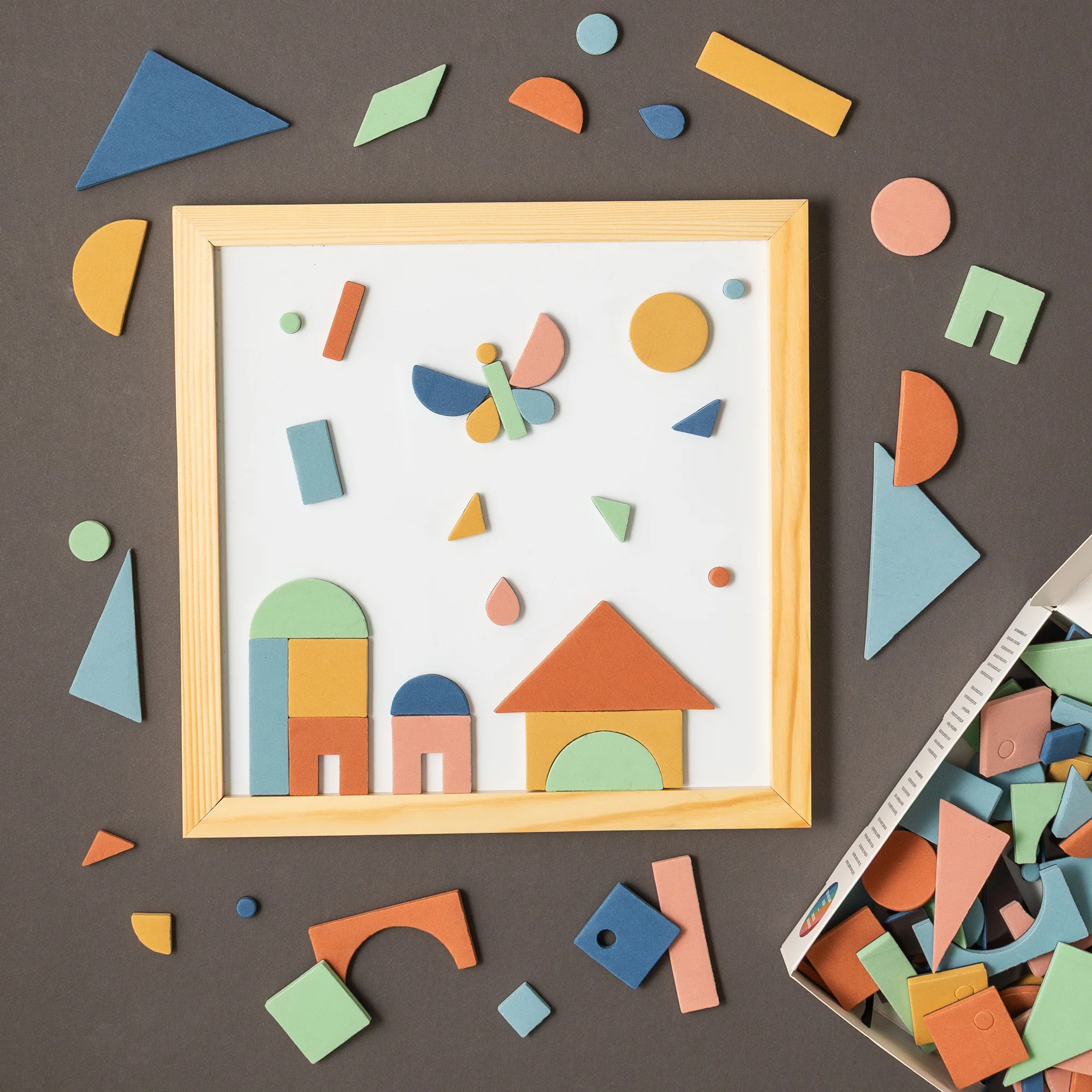 198pc Magnetic Shapes in Rainbow Dream - Image 4